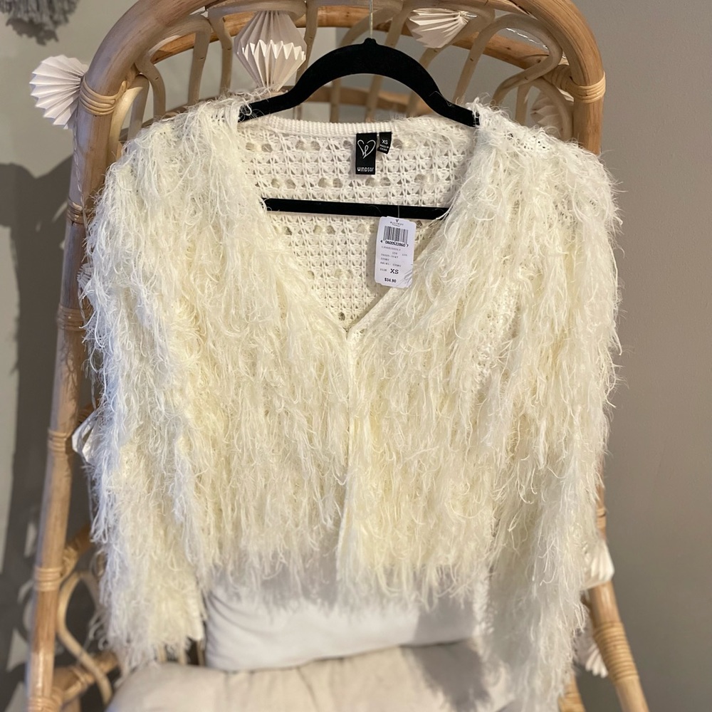 Fringe sweater